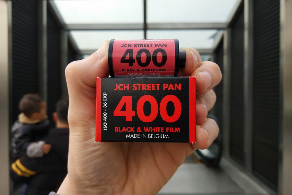 JCH Street Pan 400 35mm Film Review - My Favourite Lens